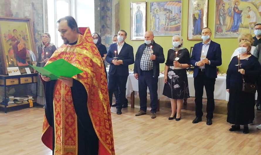 В Александро-Невский больничный храм передана икона преподобного Паисия Святогорца