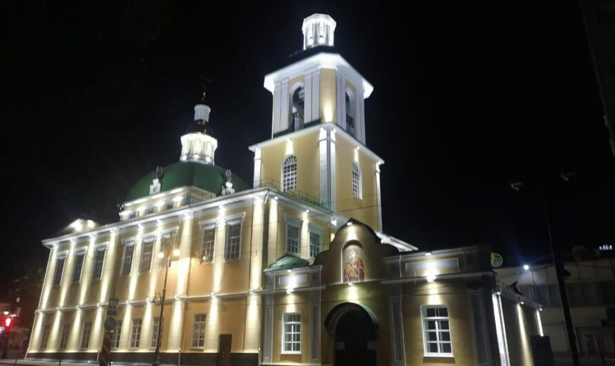 Храм в честь Рождества Пресвятой Богородицы города Перми оснащен внешней подсветкой