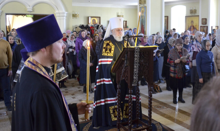 Великое повечерие с чтением третьей части Великого покаянного канона