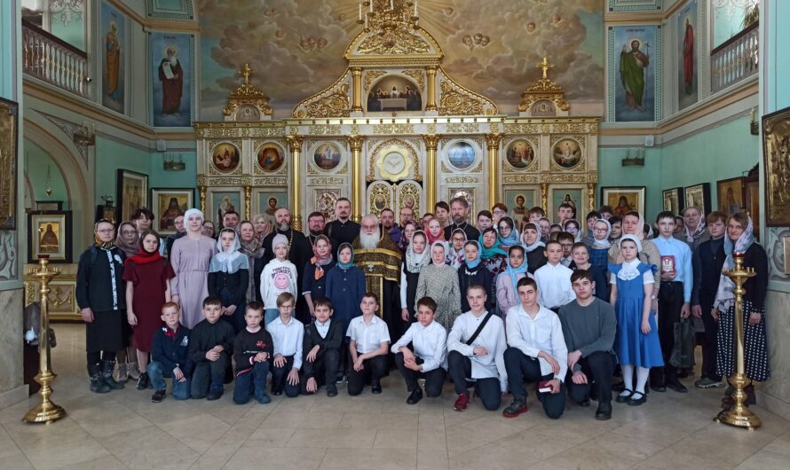 Традиционный конкурс чтецов на церковнославянском языке