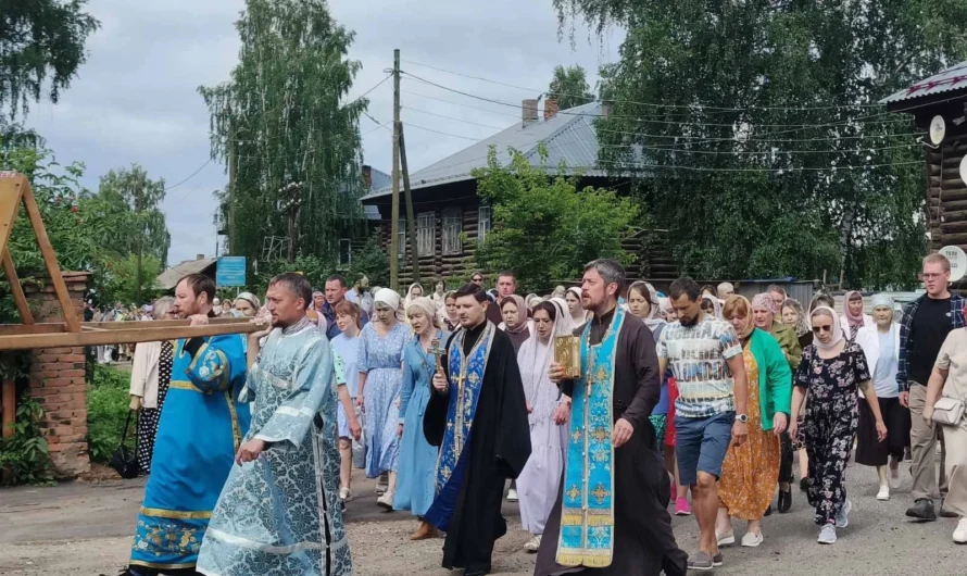 В Осе прошел общегородской крестный ход