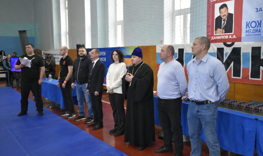 Под флагом Отечества — во благо страны!