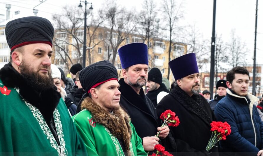 Торжественная церемония, посвященная годовщине полного освобождения Ленинграда от фашистской блокады