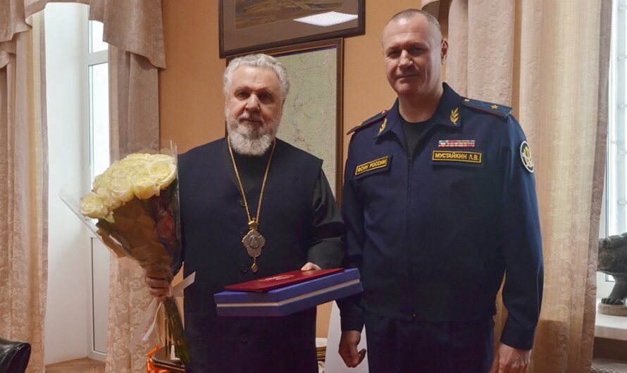 Глава Пермской митрополии принимает поздравления