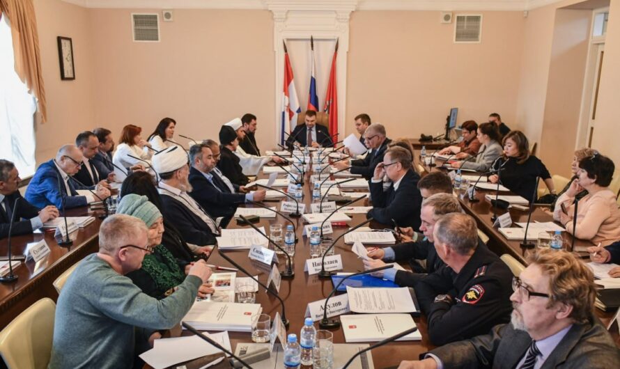 Секретарь Пермской епархии принял участие в заседании Совета по межнациональным и межконфессиональным отношениям при Главе города