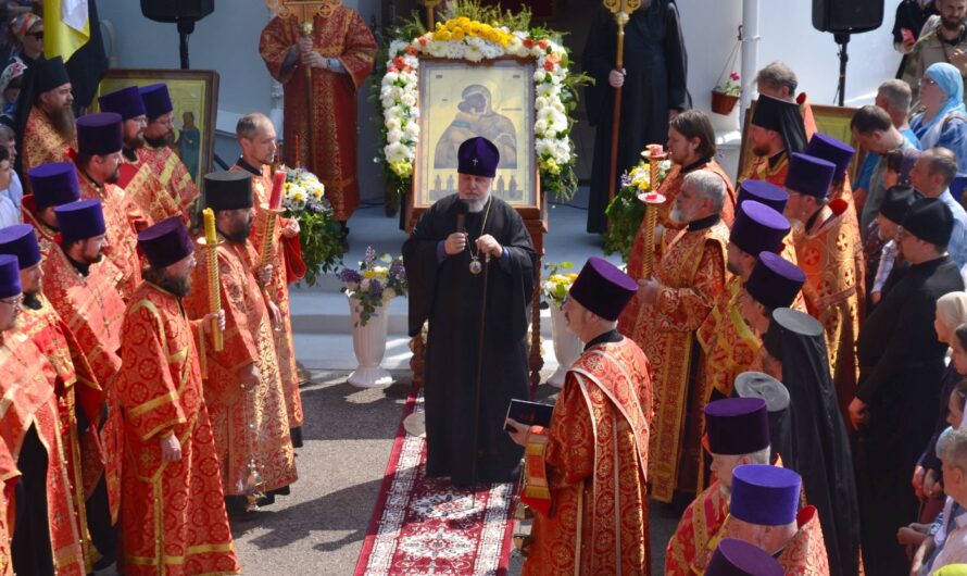 Панихида на предполагаемом месте убиения Великого Князя Михаила Александровича