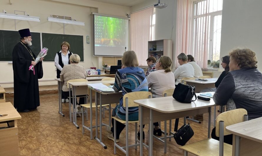 День учителя в Закамском благочинии