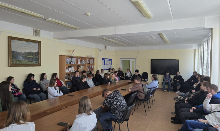 В Добрянском гуманитарно-технологическом техникуме прошла встреча со священнослужителем