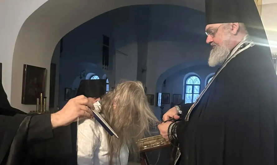 В Пермском Свято-Троицком Стефановом мужском монастыре состоялся мантийный постриг