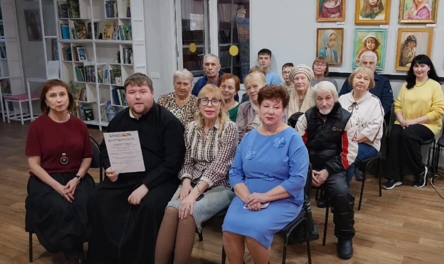 Жители Краснокамска познакомились с житиями святых Собора Пермской митрополии