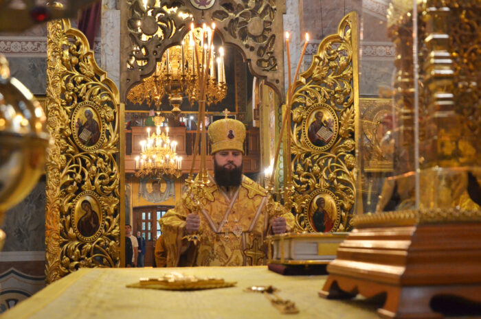 Митрополит Игнатий совершил Всенощное бдение в Свято-Троицком кафедральном соборе города Перми