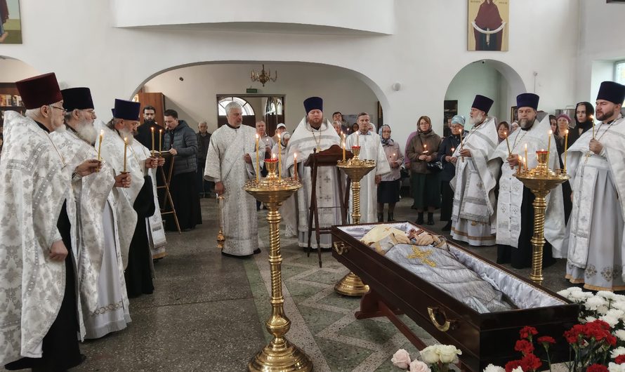 Отпевание новопреставленного священника Вячеслава Крыжина