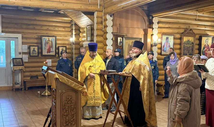 Молебен для сотрудников МЧС Индустриального района Перми
