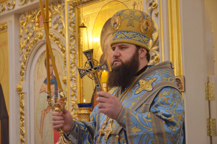 Митрополит Игнатий совершил Божественную литургию в храме женского монастыря Владимирской иконы Божией Матери поселка Протасы