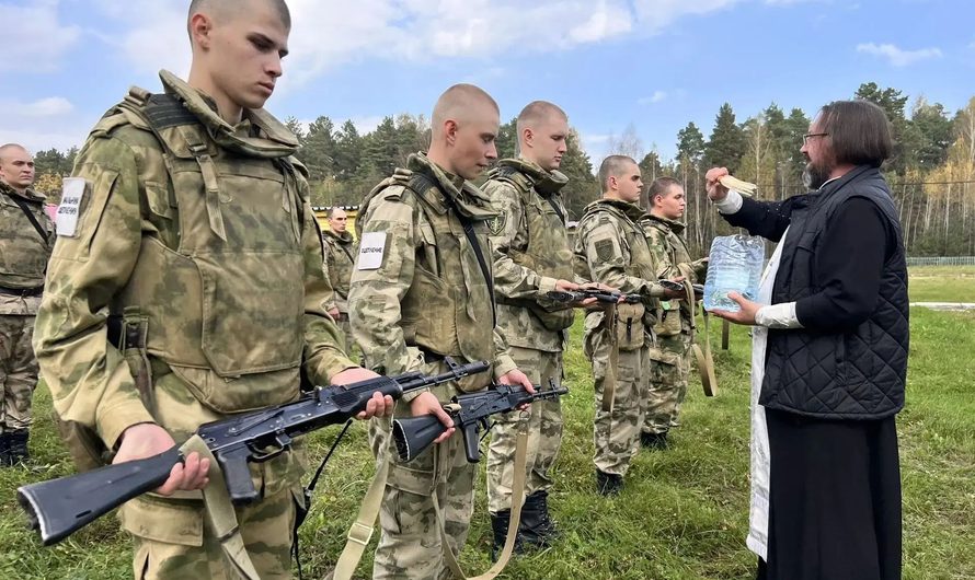 Встреча священнослужителя с военнослужащими по призыву