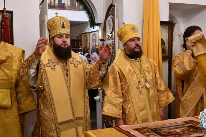 Божественная литургия в Неделю 20-ю по Пятидесятнице