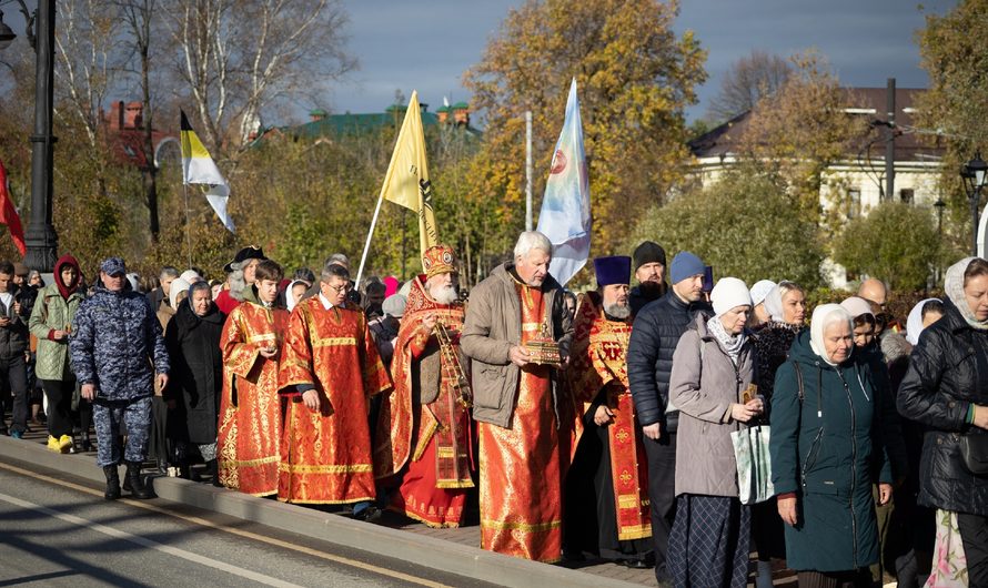В Перми прошел традиционный крестный ход, посвященный памяти великомученика Евстафия Плакиды